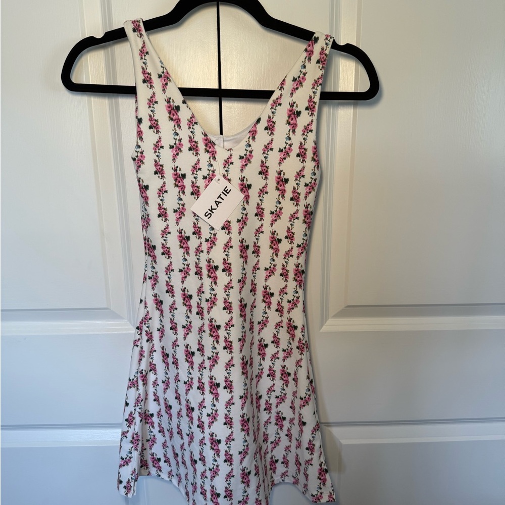 Skatie Jane Tennis Dress White and Pink Sleeveless V-Neck Sundress